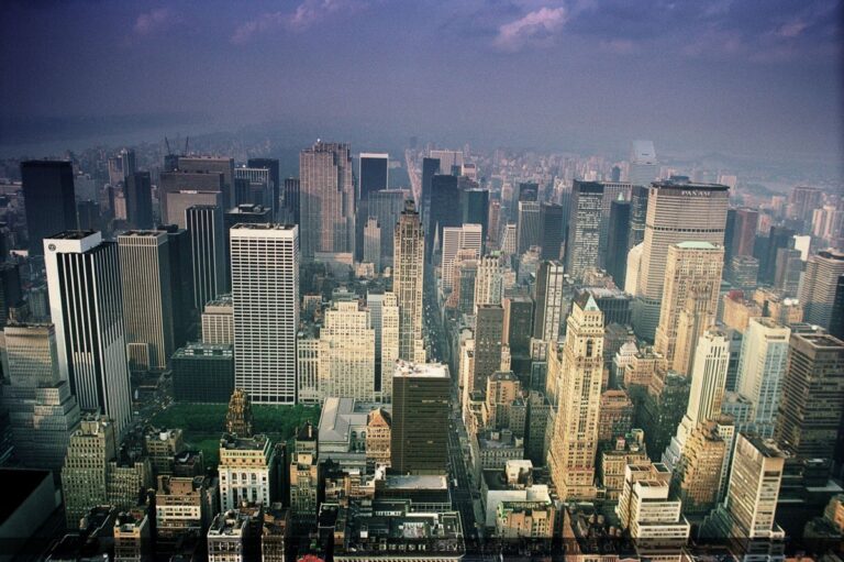 1 - SKYLINE OF MANHATTAN - USA - New-York