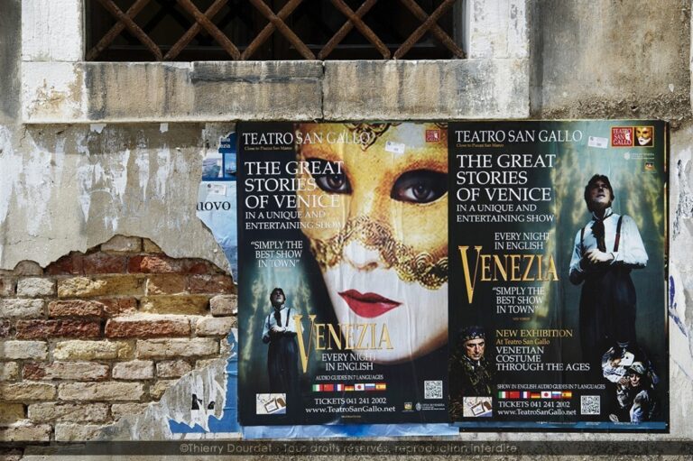 103 - MANIFESTI VENEZIANE - ITALIE - Venise