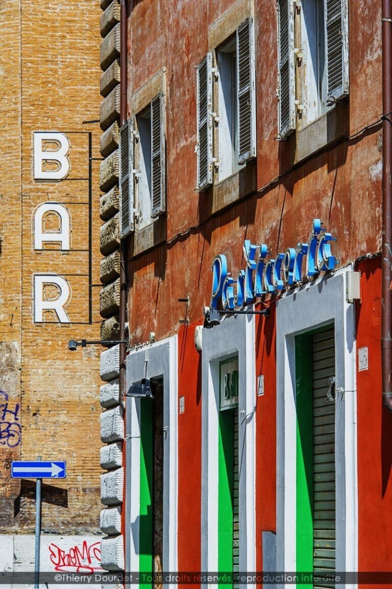 172 - BAR - ITALIE - Rome
