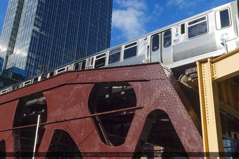 208 - METAL BRIDGE - USA - Chicago