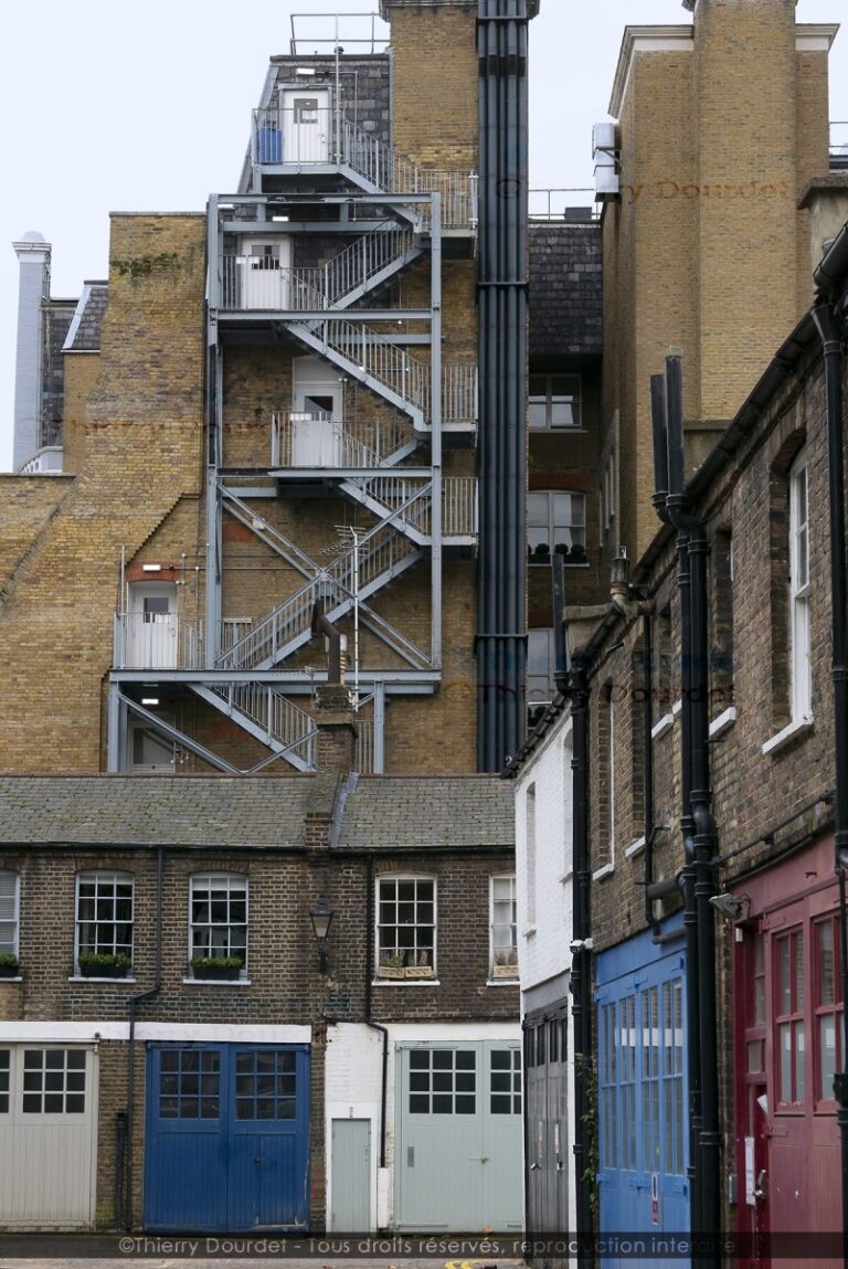 345 - MUSE SOUTH KESINGTON - GRANDE BRETAGNE - Londres - novembre 2021