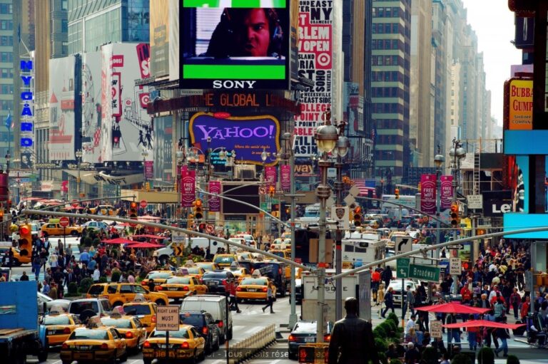 64 - BUSINESS - USA - New-York