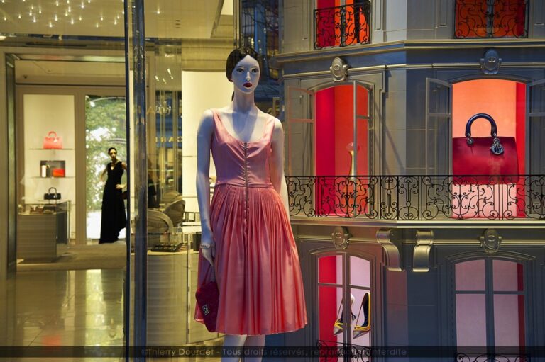 98 - SHOW CASA LUXURY - GRANDE BRETAGNE - Londres
